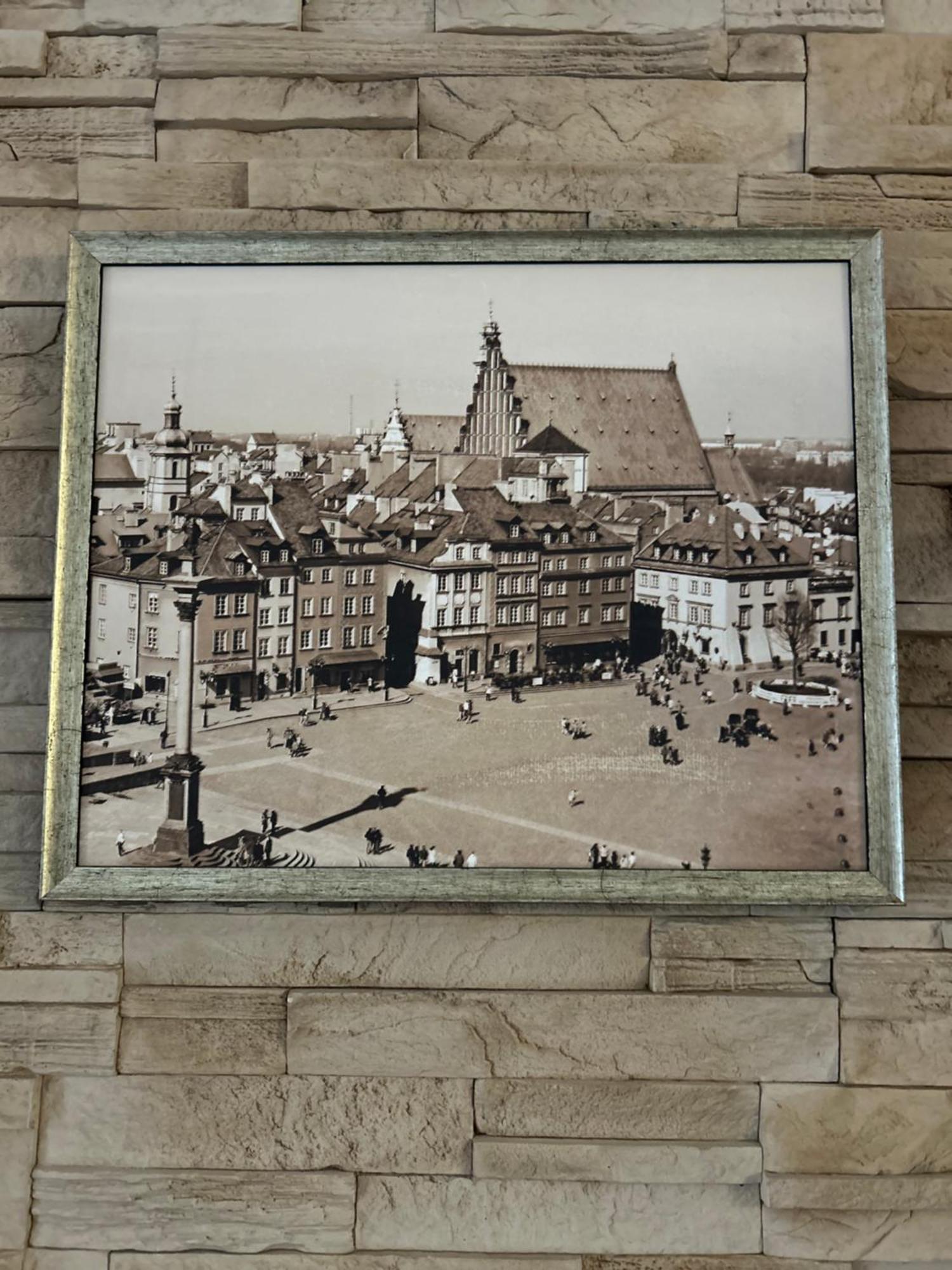 Chlodna Appartement Warschau Buitenkant foto